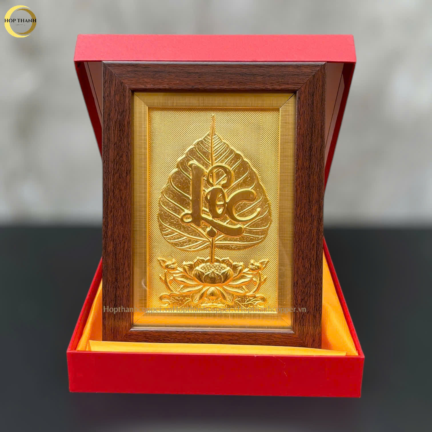 TRANH LÁ BỒ ĐỀ CHỮ LỘC BẰNG ĐỒNG DÁT VÀNG- QUÀ TẶNG ĐỂ BÀN (KÍCH THƯỚC 15X20CM)
