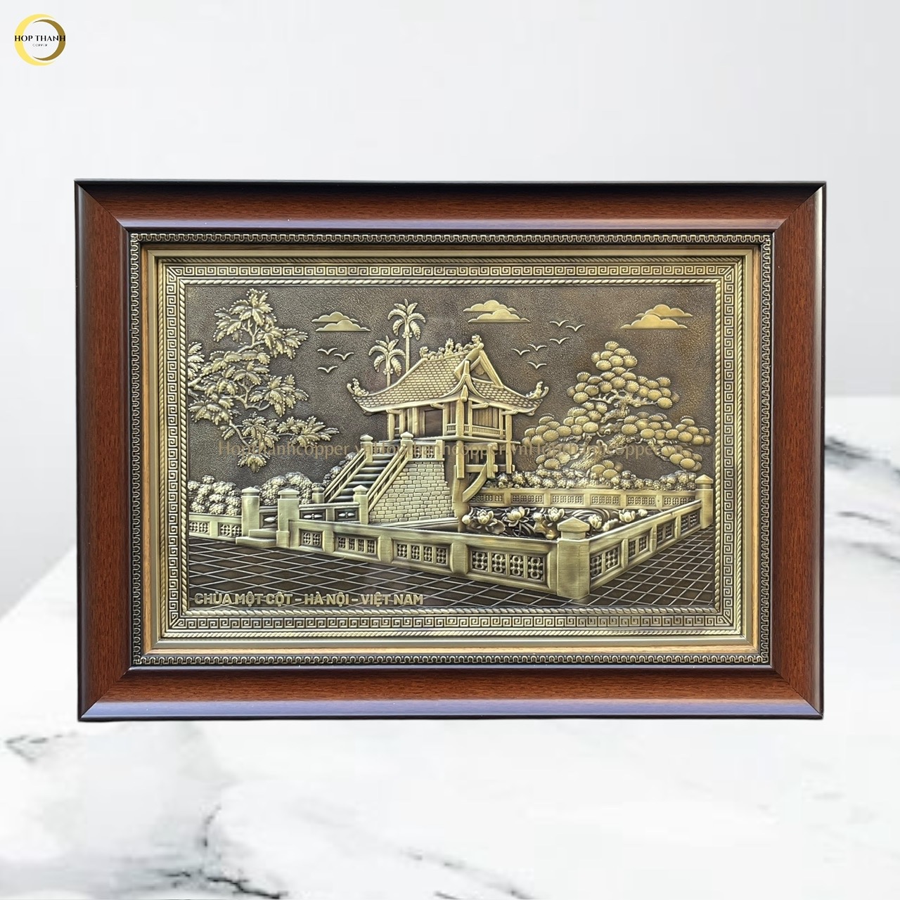 TRANH CHÙA MỘT CỘT BẰNG ĐỒNG VÀNG GIẢ CỔ - KÍCH THƯỚC 54x38CM