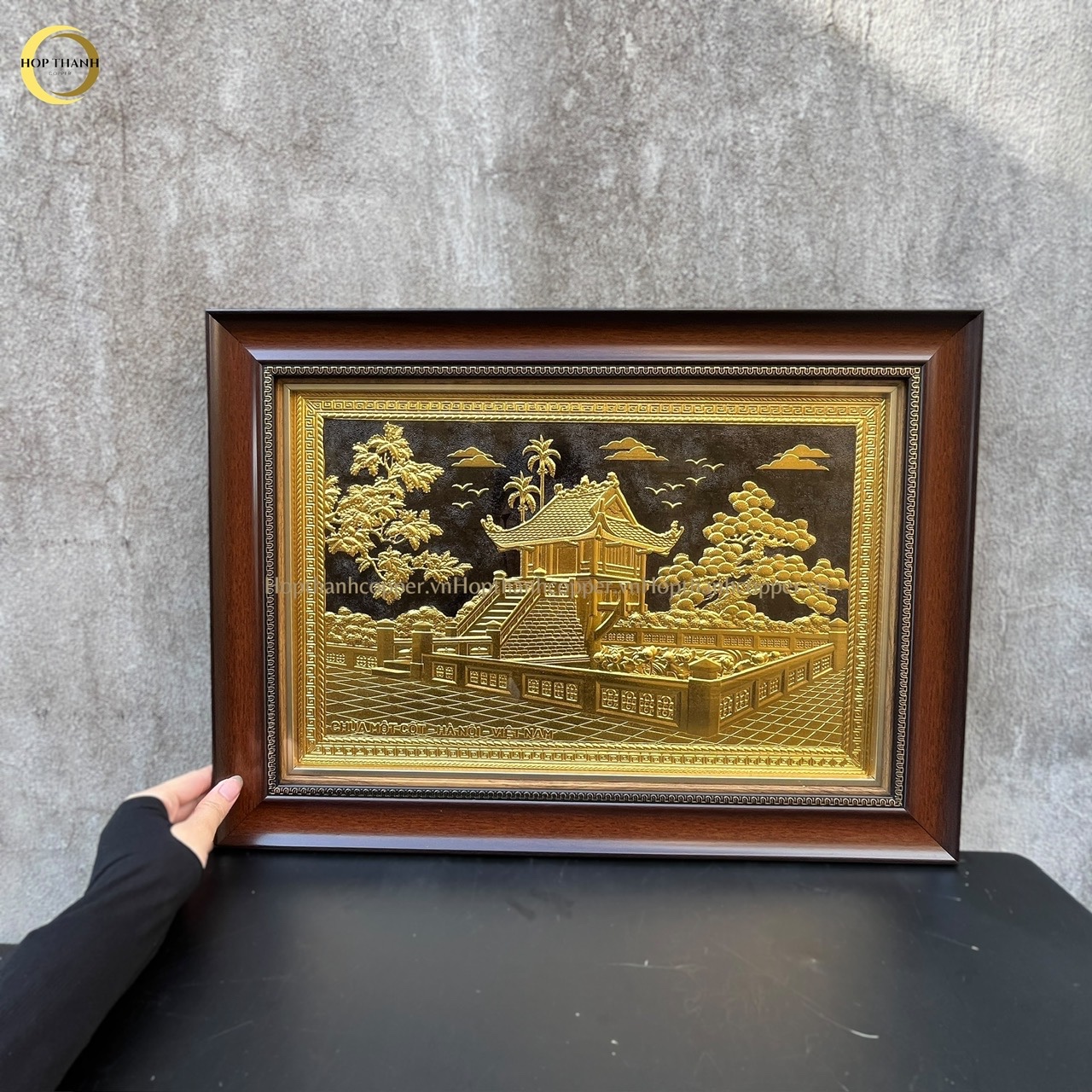 TRANH CHÙA MỘT CỘT BẰNG ĐỒNG DÁT VÀNG - KÍCH THƯỚC 54x38CM