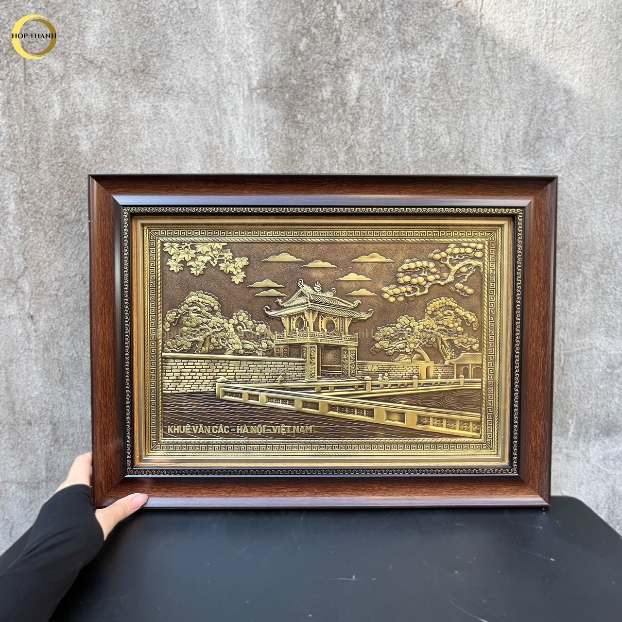 TRANH KHUÊ VĂN CÁC BẰNG ĐỒNG VÀNG GIẢ CỔ  - KÍCH THƯỚC 54X38CM