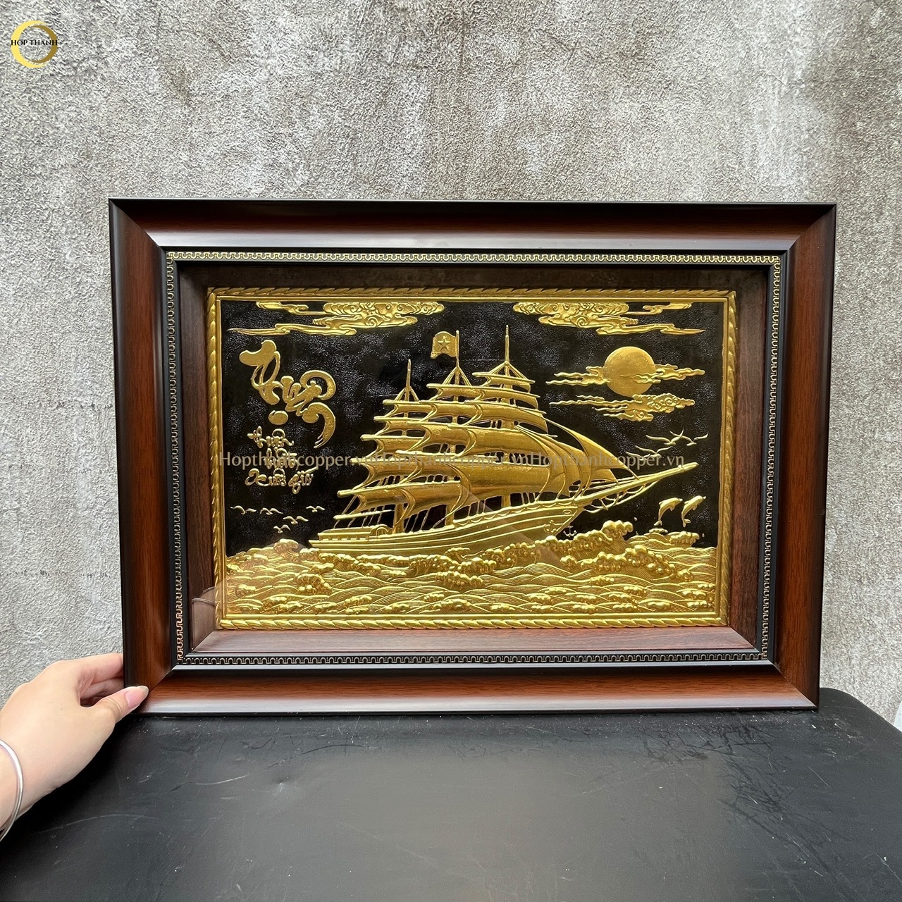 TRANH THUẬN BUỒM XUÔI GIÓ BẰNG ĐỒNG DÁT VÀNG  - KÍCH THƯỚC 38X54CM