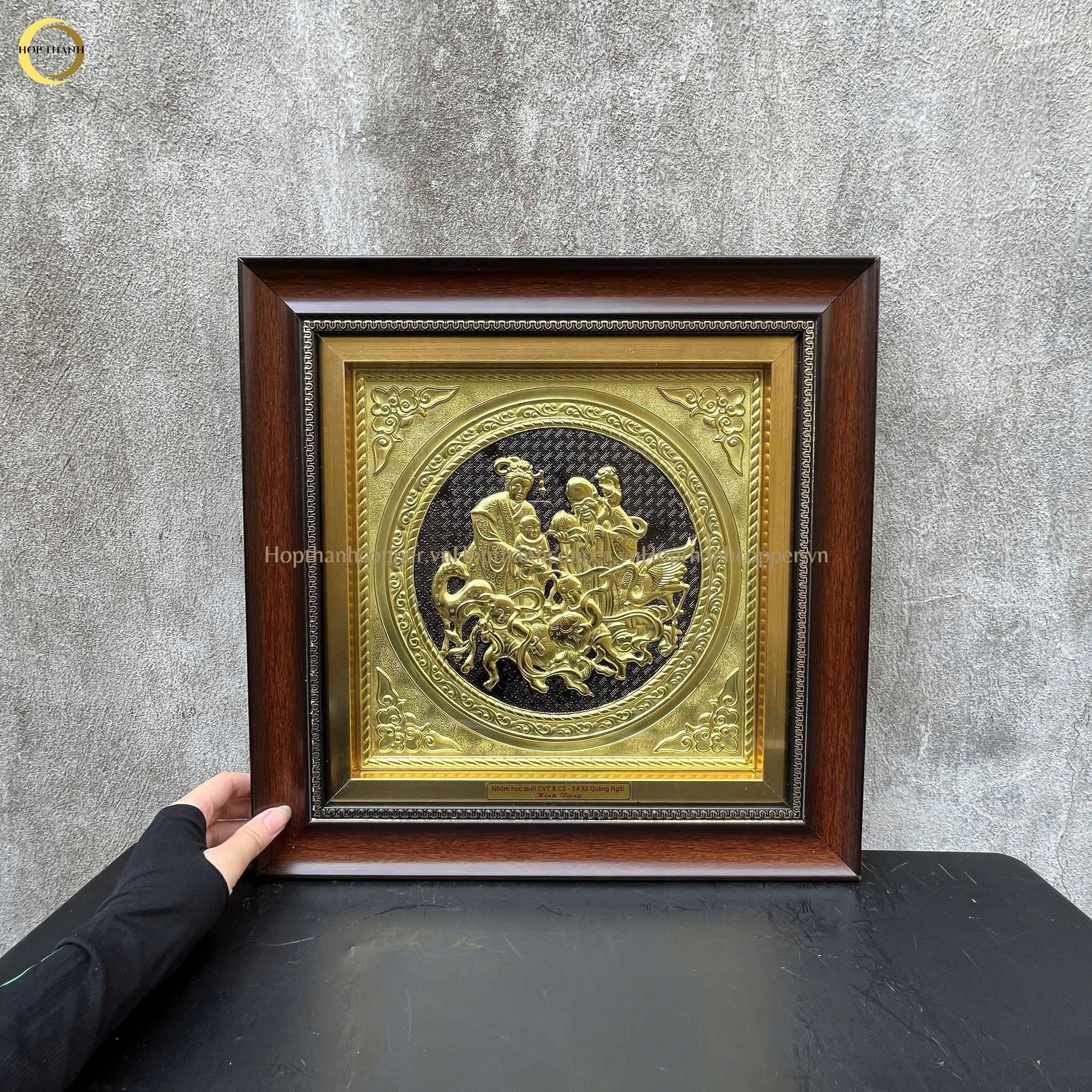 TRANH MỪNG THỌ CỤ BÀ BẰNG ĐỒNG VÀNG - KÍCH THƯỚC 36X36CM