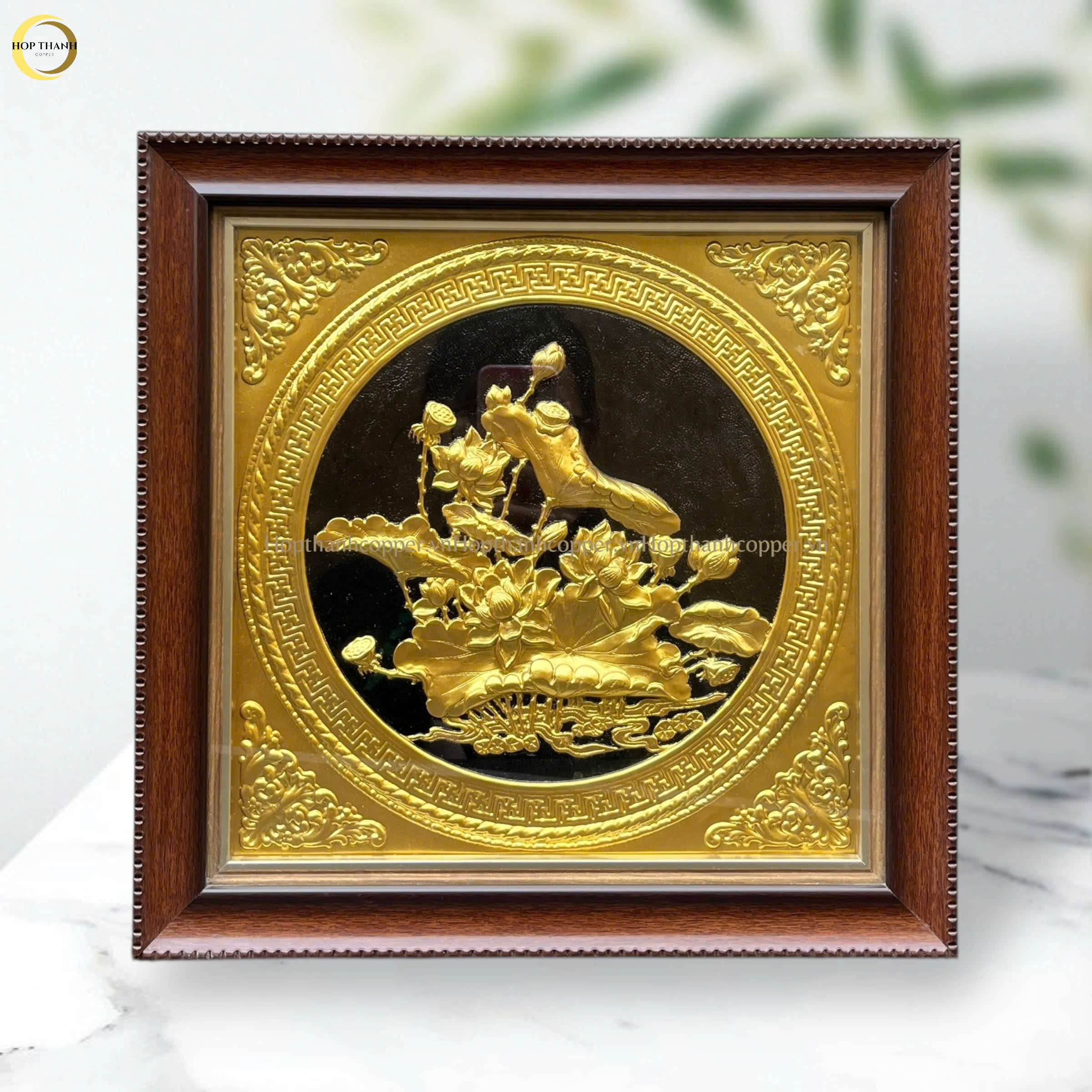 TRANH HOA SEN BẰNG ĐỒNG DÁT VÀNG - KÍCH THƯỚC 36X36CM