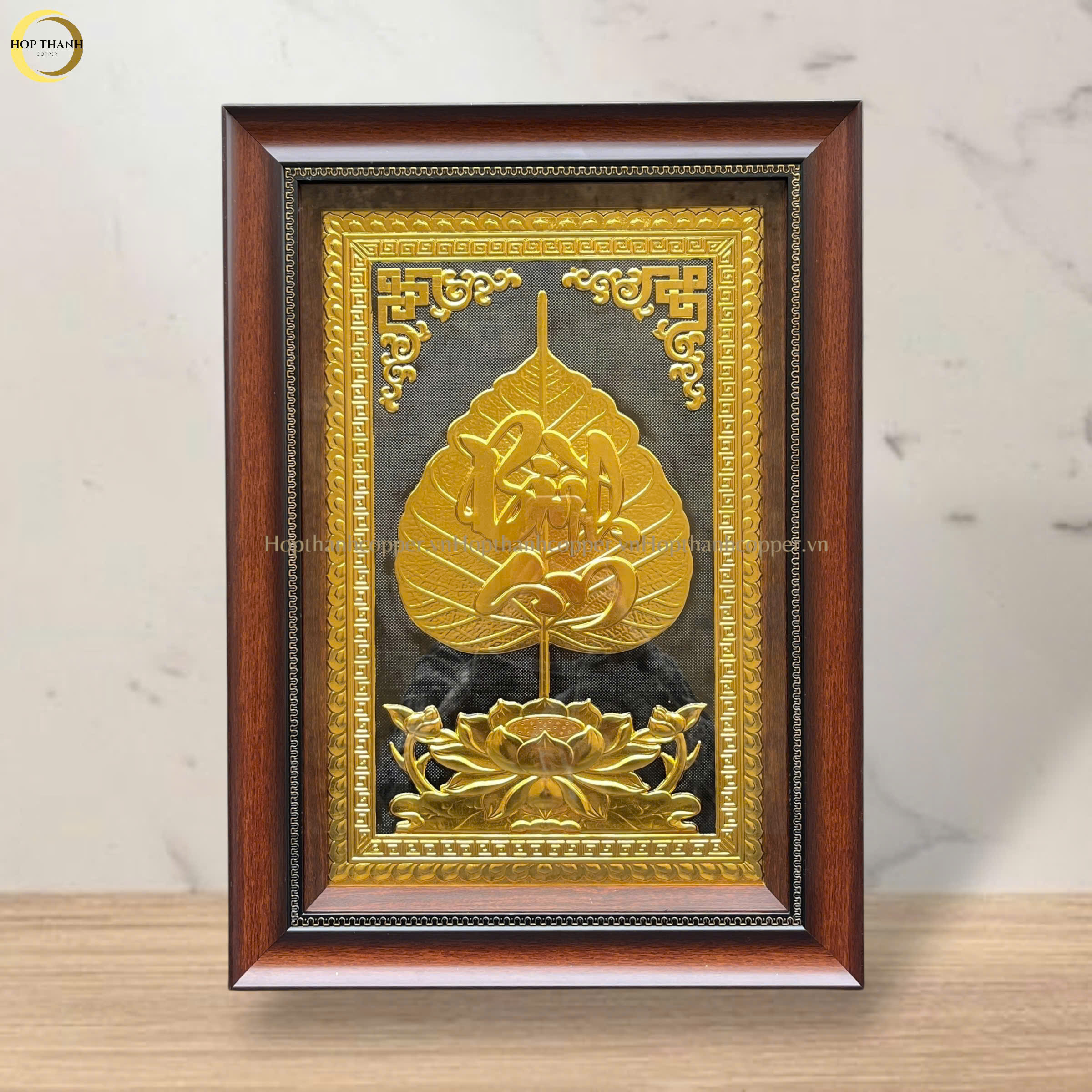 TRANH LÁ BỒ ĐỀ CHỮ BÌNH AN BẰNG ĐỒNG DÁT VÀNG - KÍCH THƯỚC 38X54CM