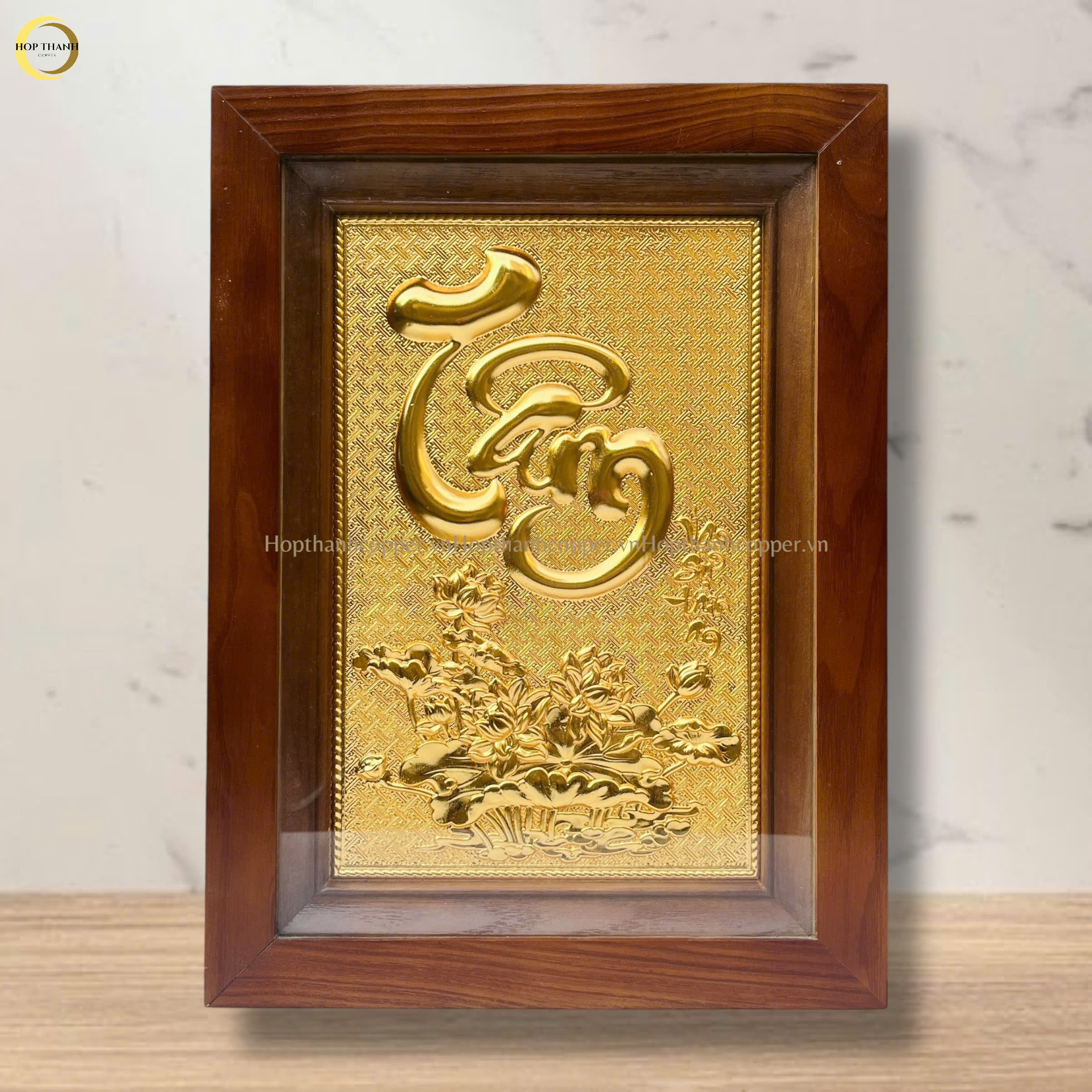 TRANH CHỮ TÂM BẰNG ĐỒNG VÀNG MẠ VÀNG 24K - KÍCH THƯỚC 28X38CM