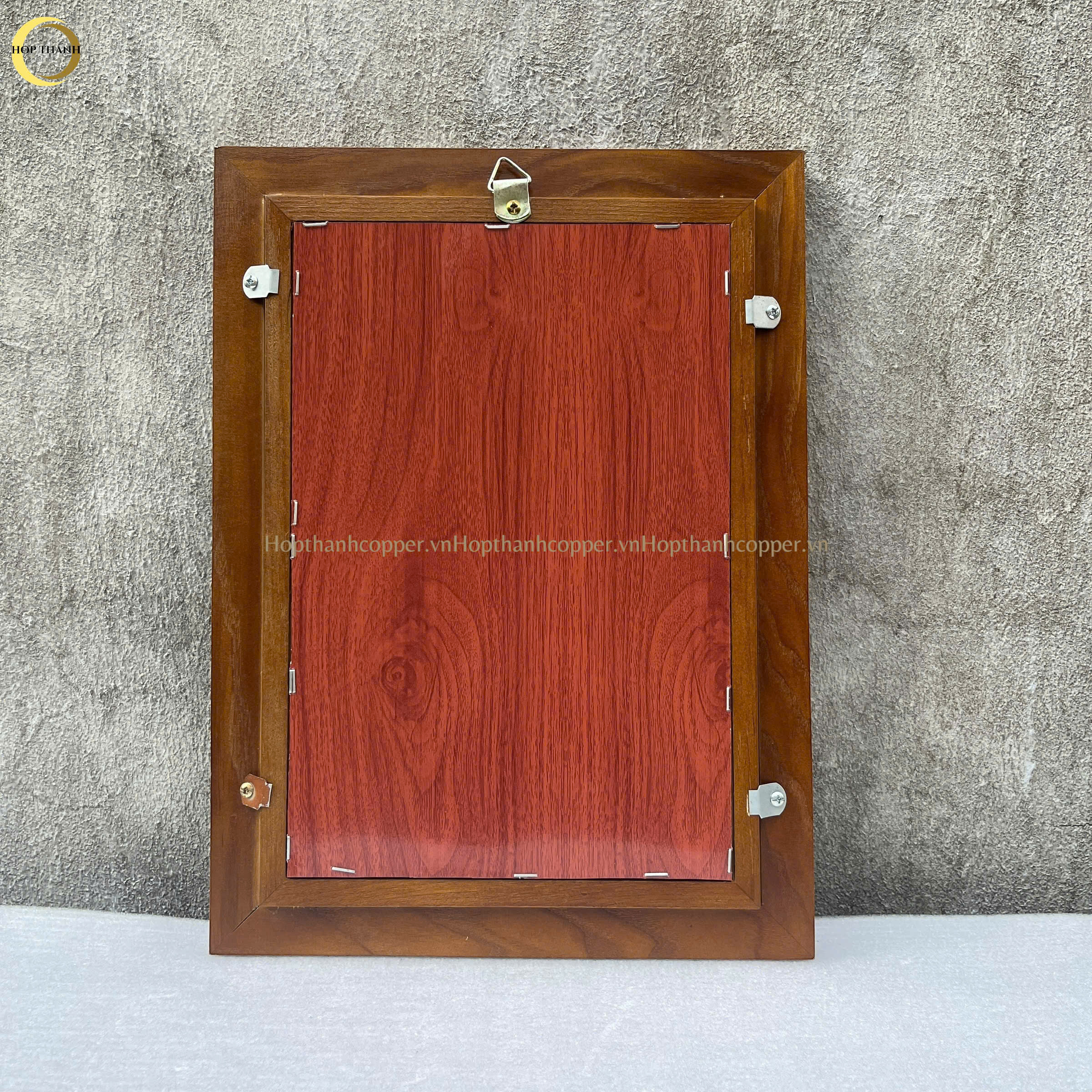 TRANH CHỮ TÂM BẰNG ĐỒNG VÀNG MẠ VÀNG 24K - KÍCH THƯỚC 28X38CM