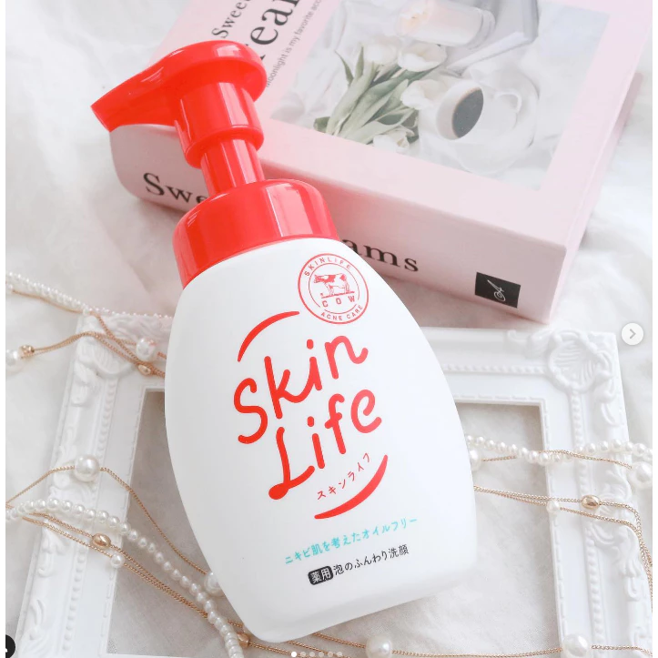 COW Sữa Rửa Mặt Bọt Mịn Dành Cho Da Dầu Mụn COW SKINLIFE 160ml