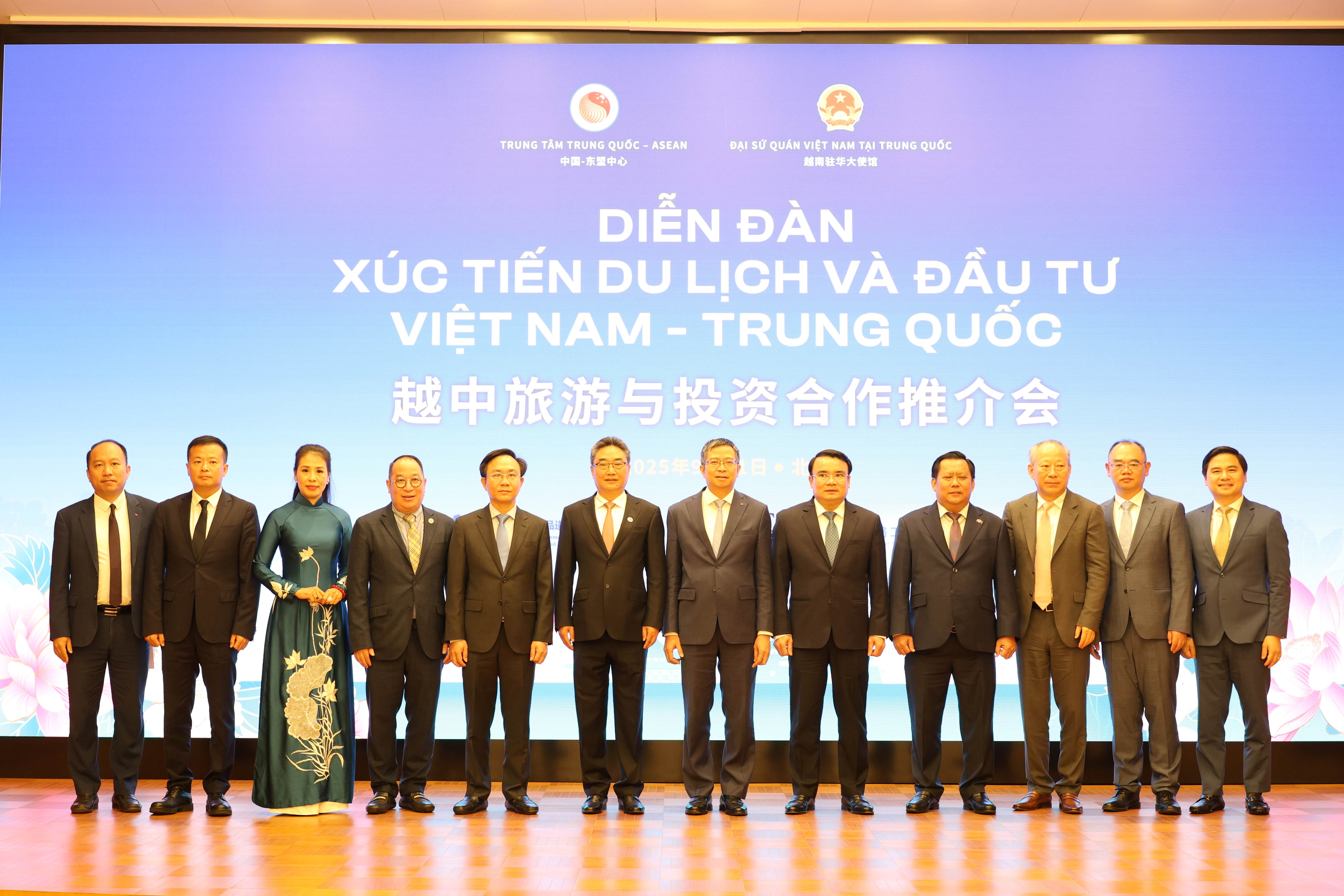 VCBC tổ chức thành công chuỗi hoạt động xúc tiến địa phương Việt – Trung tại Bắc Kinh và Thâm Quyến