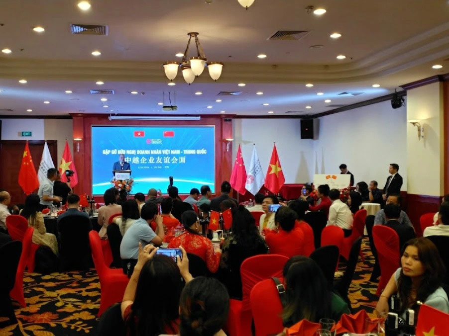 Nhà đầu tư Trung Quốc quan tâm năng lượng mới, năng lượng sạch tại Việt Nam