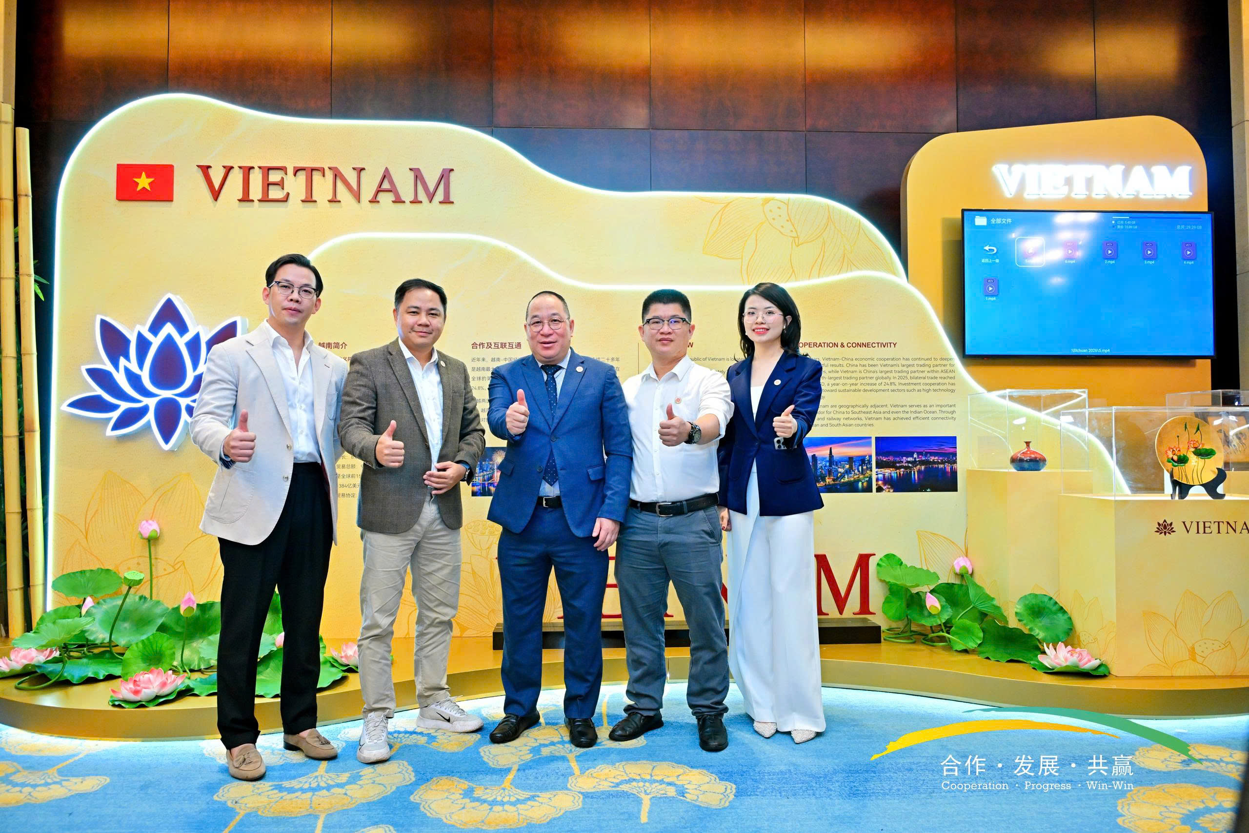 Đoàn VCBC tham dự Hội nghị Phát triển Công Thương Tứ Xuyên - Nam Á, Đông Nam Á 2026, thúc đẩy hợp tác kinh tế và đầu tư song phương