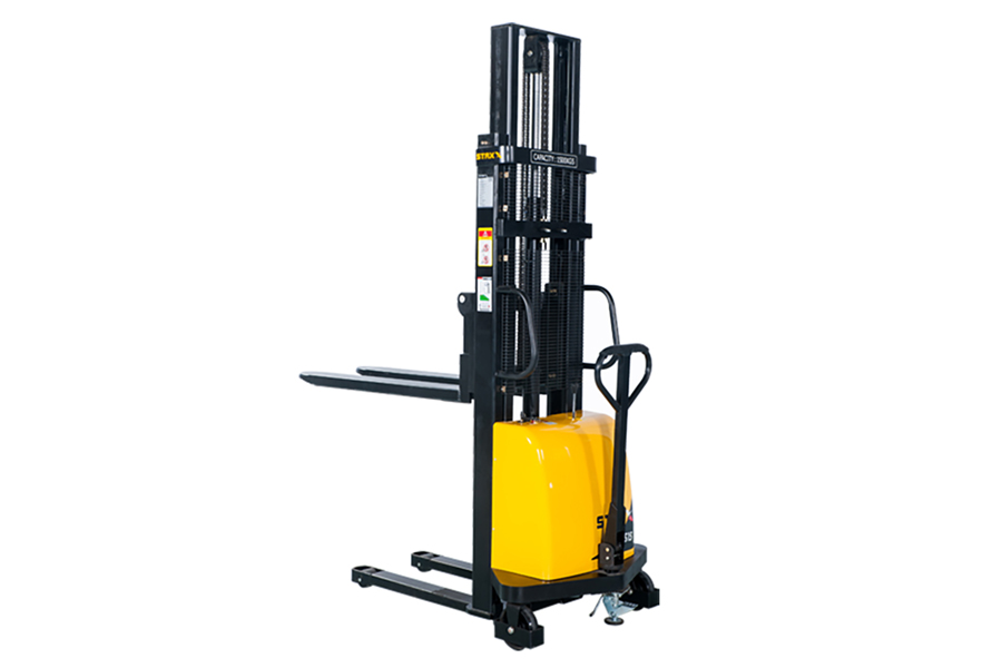 Xe nâng bán tự động