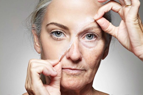 Astaxanthin và Collagen tăng đàn hồi, giảm nhăn rõ rệt