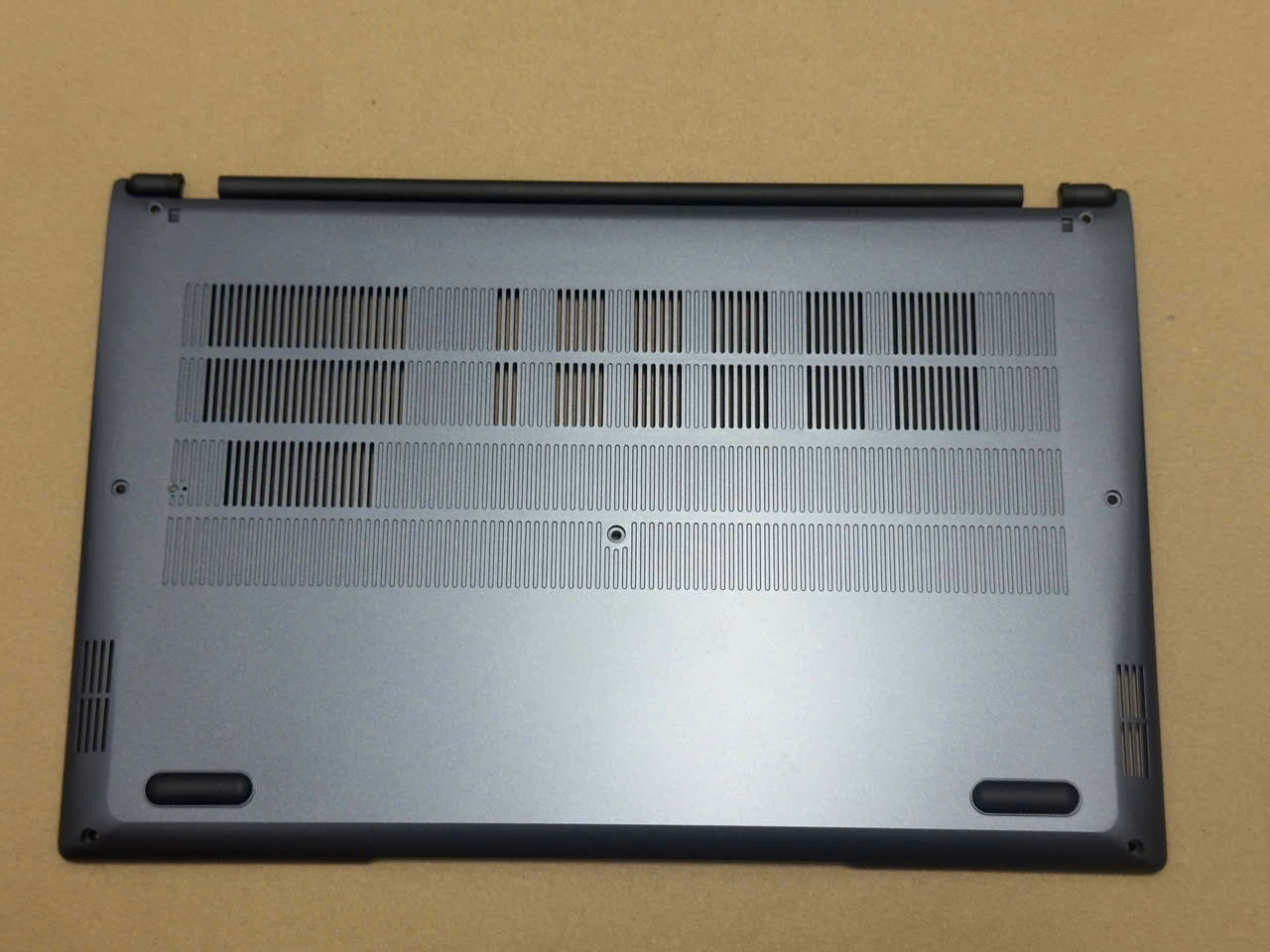 Vỏ D MSI Modern 14 B11MOU B11MOL Msi Ms-14d3 New