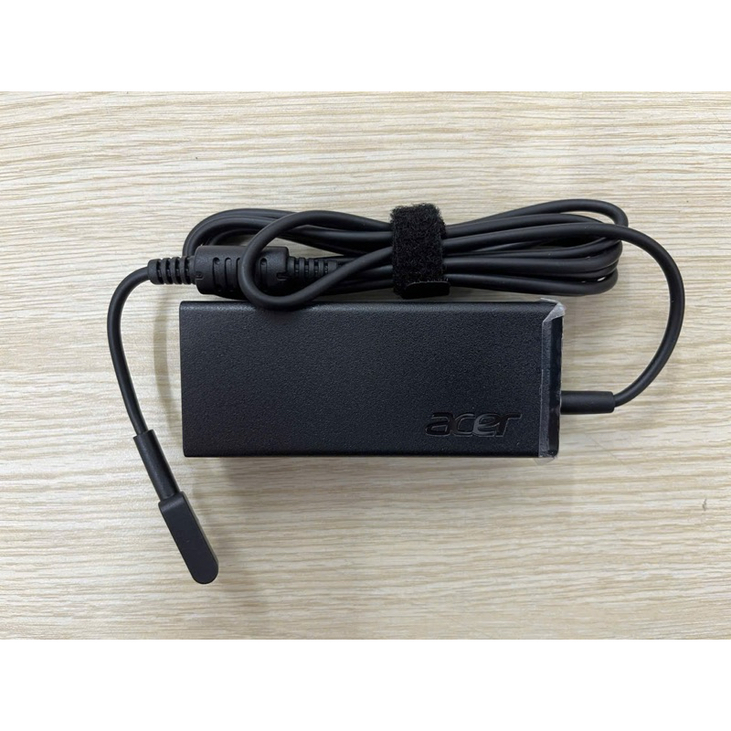 Sạc Dành Cho Laptop ACER SF314-55 S5-391 A315-34 19V – 2.37A 45WH VÀ 19V – 3.42A 65WH ĐẦU NHỎ (3.0*1.1mm) – ZIN NEW