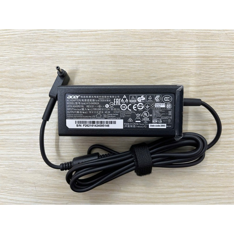 Sạc Dành Cho Laptop ACER SF314-55 S5-391 A315-34 19V – 2.37A 45WH VÀ 19V – 3.42A 65WH ĐẦU NHỎ (3.0*1.1mm) – ZIN NEW