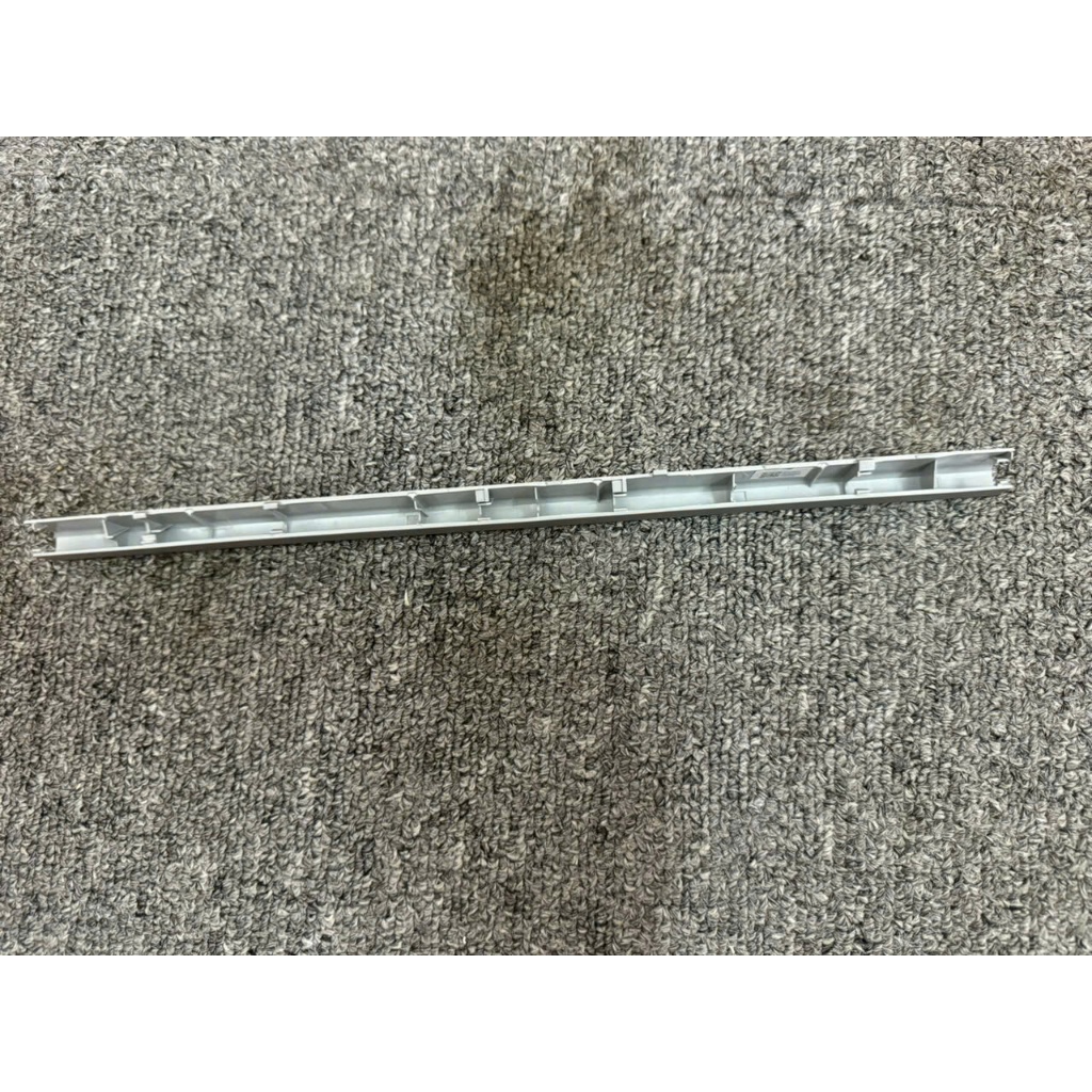 Thanh Che Bản Lề Dành Cho Laptop Lenovo Ideapad S340-15 S340-15IWL S340-15API S340-15IIL Bạc New