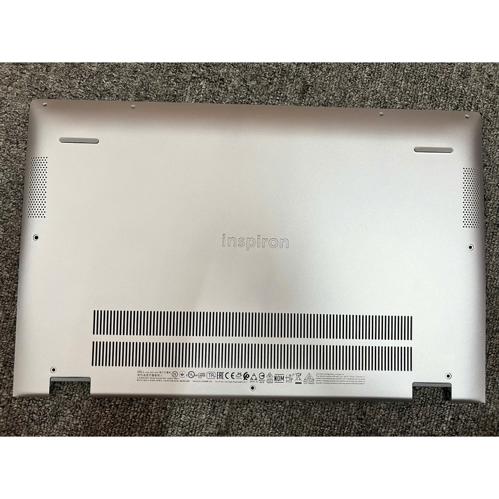 Vỏ D Dell Inspiron 5501 5502 5504 5505 5509 0DXN80 Bạc New