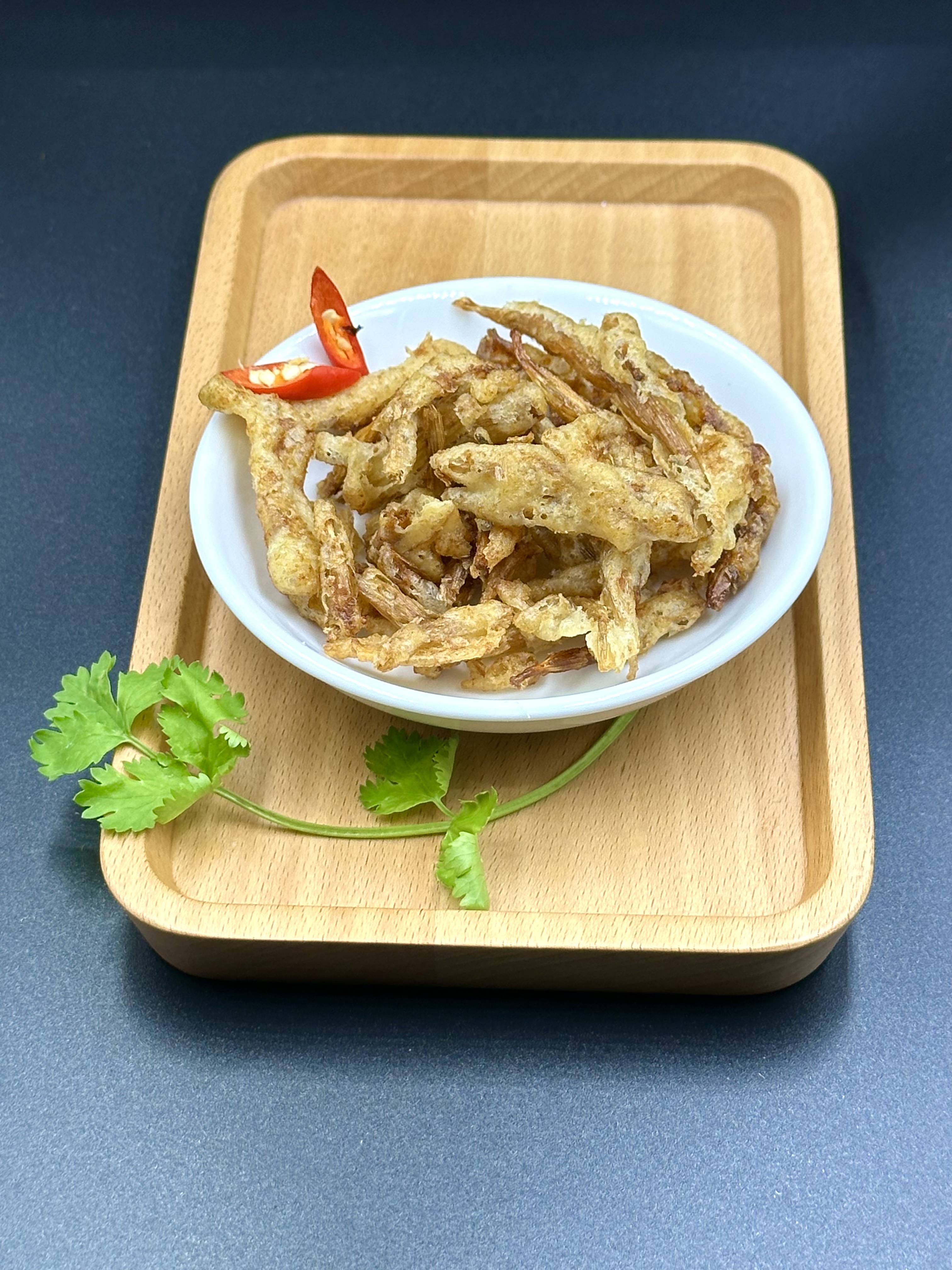 Cá Cơm Hoa Chuối Kho Tiêu Chay Ăn Liền