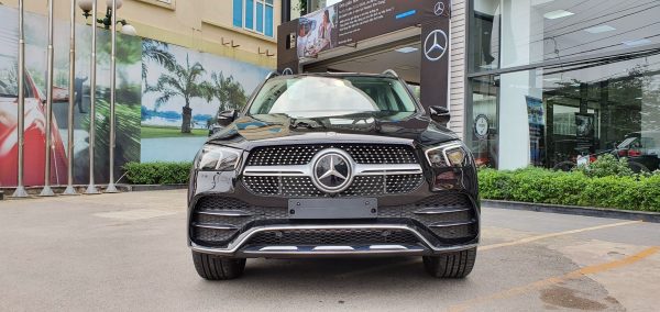 Thuê Xe Mercedes GLE 5 Chỗ Tại Hồ Chí Minh