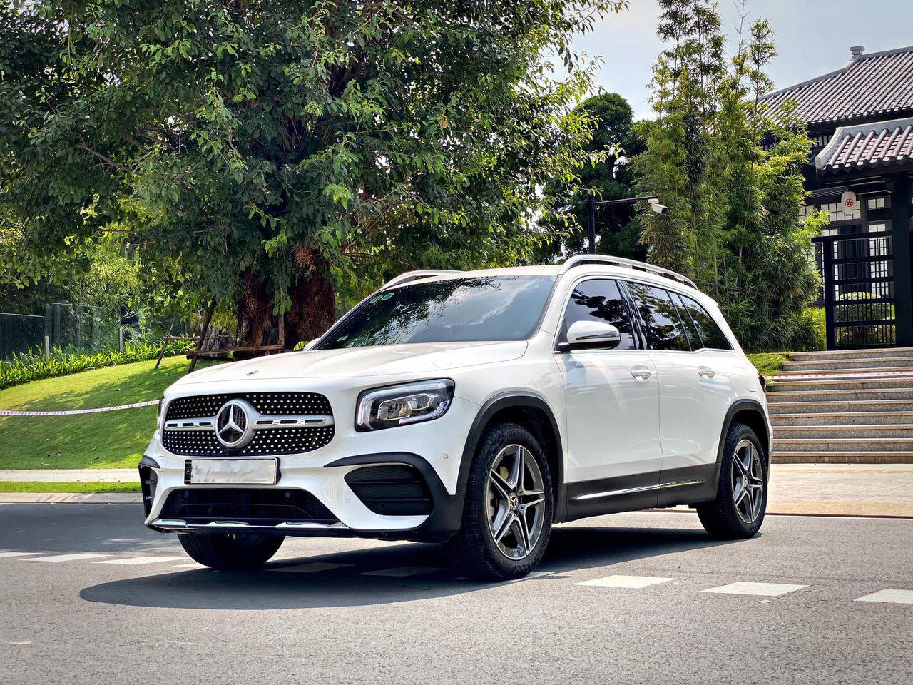 Thuê Mercedes-Benz GLB 5 Chỗ Tại Thành Phố Hồ Chí Minh
