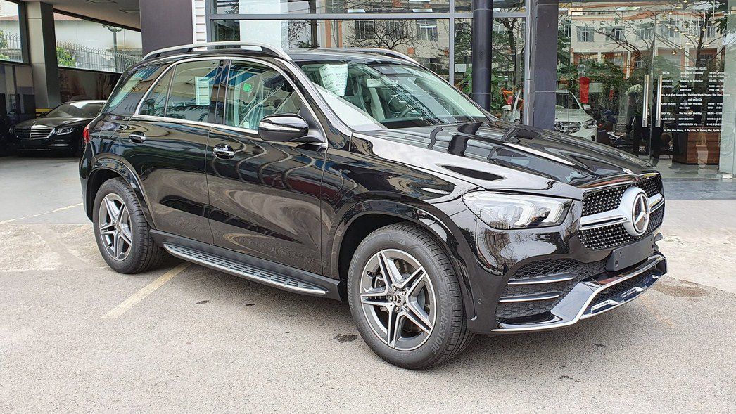 Thuê Xe Mercedes GLE 5 Chỗ Tại Hồ Chí Minh