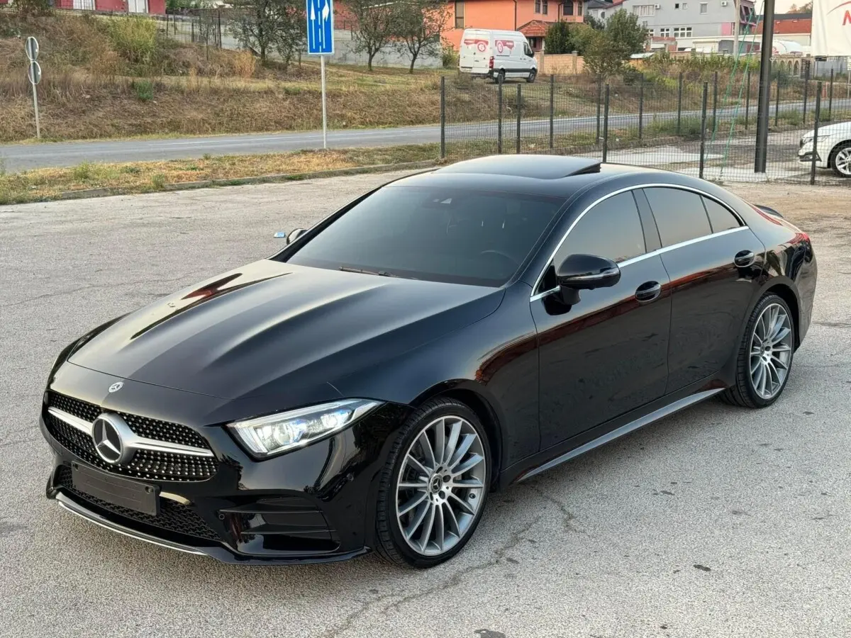 Thuê Xe Mercedes-Benz CLS Tại Hồ Chí Minh