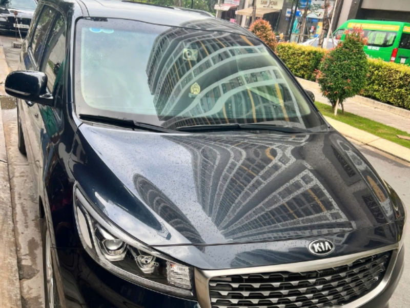 Thuê Xe Kia Sedona Có Tài Hoặc Tự Lái Tại Sài Gòn