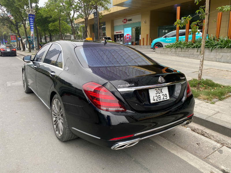 Cho Thuê Xe Mercedes Maybach S680 VIP Tại Hà Nội Có Tài Xế