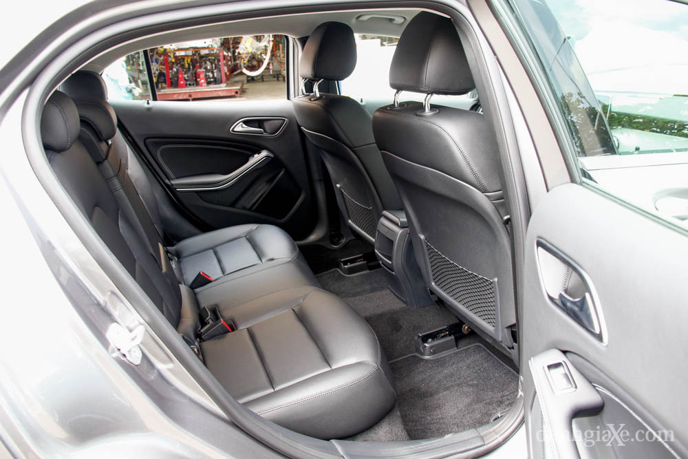 Thuê Xe Mercedes GLA 5 Chỗ Tại TP.Hồ Chí Minh