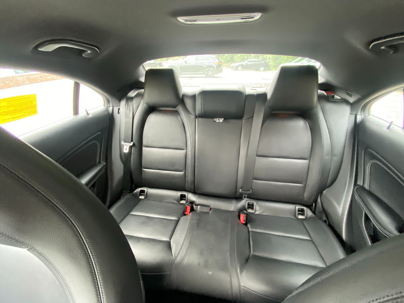 Thuê Xe Mercedes-Benz CLA Coupe Tại Hồ Chí Minh