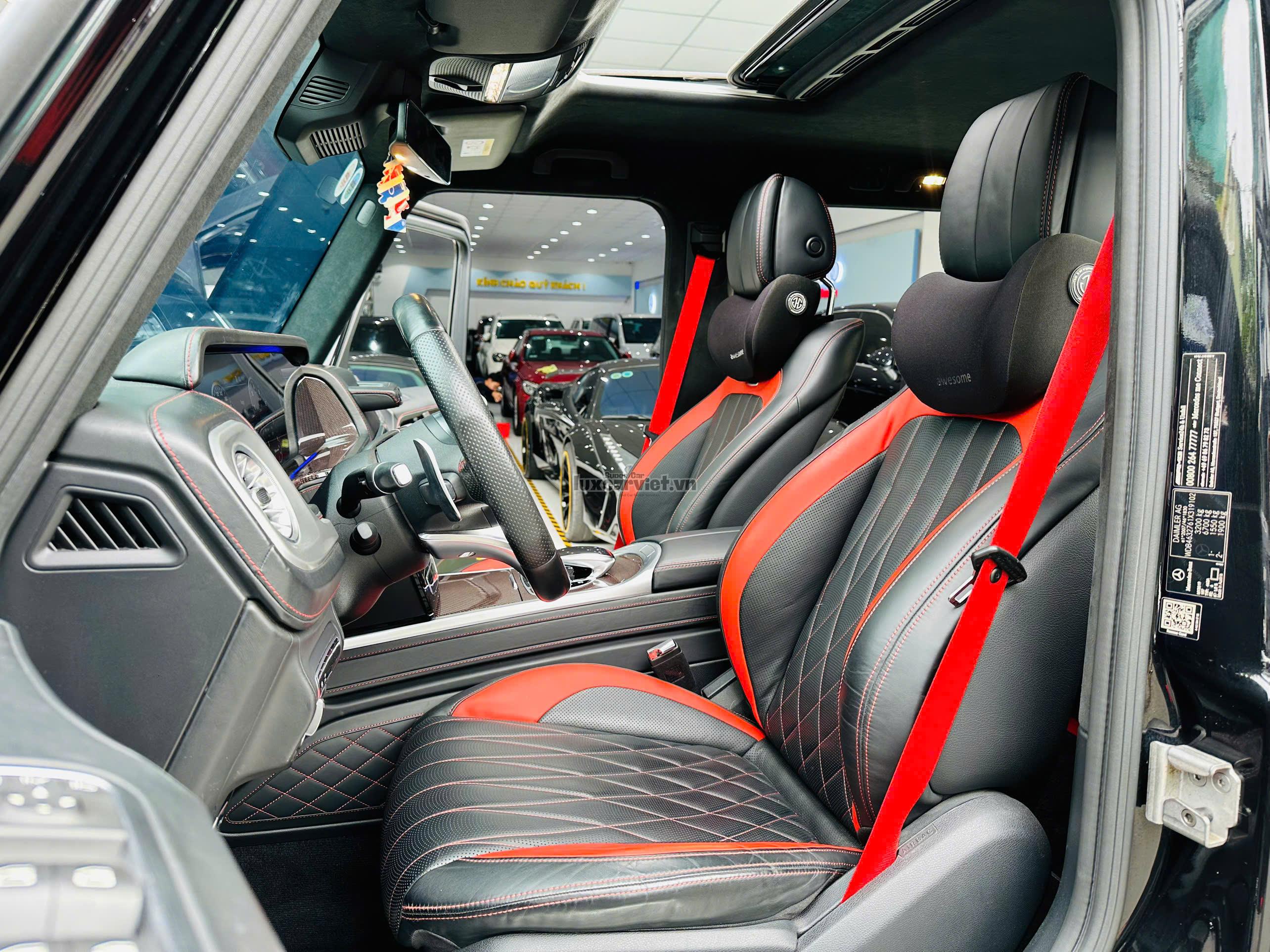 Cho Thuê Xe Mercedes G63 Brabus 5 Chỗ Màu Đen Tại TP.Hồ Chí Minh