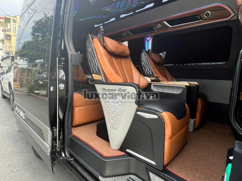 Cho Thuê Xe Solati Limousine Dcar Vip 9 Chỗ Tại Hồ Chí Minh - Sang Trọng, Tiện Nghi, Giá Tốt