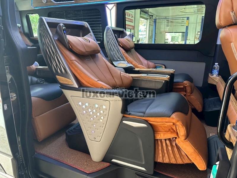Cho Thuê Xe Solati Limousine Dcar Vip 9 Chỗ Tại Hồ Chí Minh - Sang Trọng, Tiện Nghi, Giá Tốt