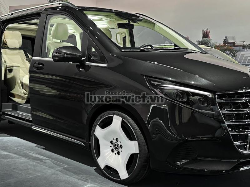 Thuê Xe Mercedes-Benz V-Class Limousine 7 Chỗ (Maybach) Tại TP.HCM