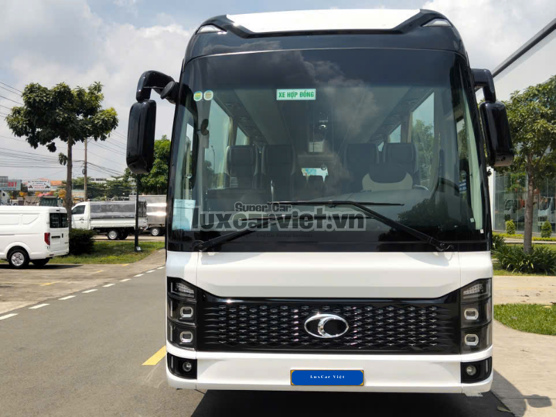 Thuê Xe Thaco Bus Cruizer 45 Chỗ Có Tài Xế Tại TP.HCM