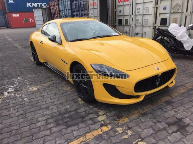 Thuê Siêu Xe Maserati GranTurismo 4 Chỗ Màu Vàng Tại TP.HCM