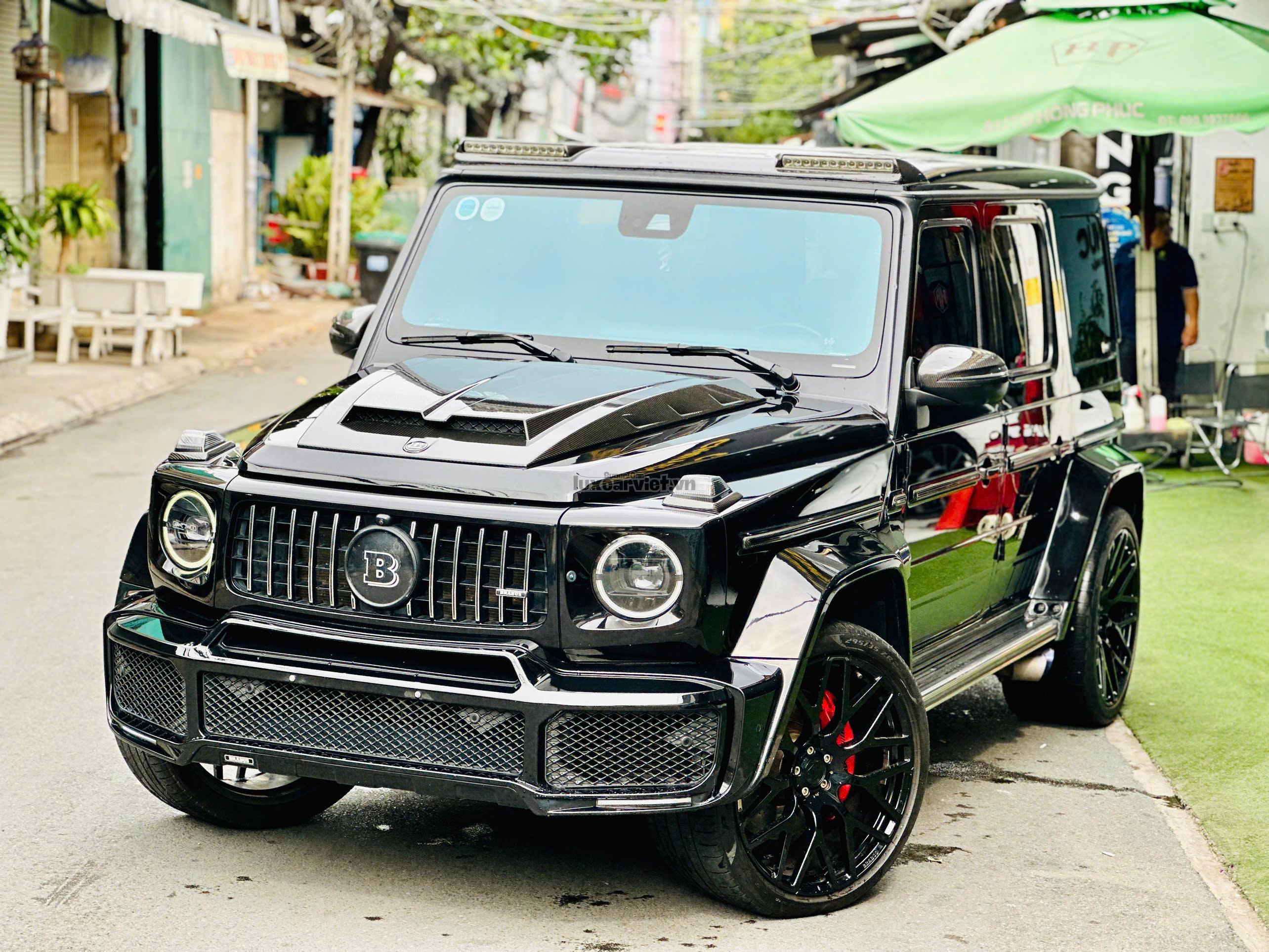 Cho Thuê Xe Mercedes G63 Brabus 5 Chỗ Màu Đen Tại TP.Hồ Chí Minh
