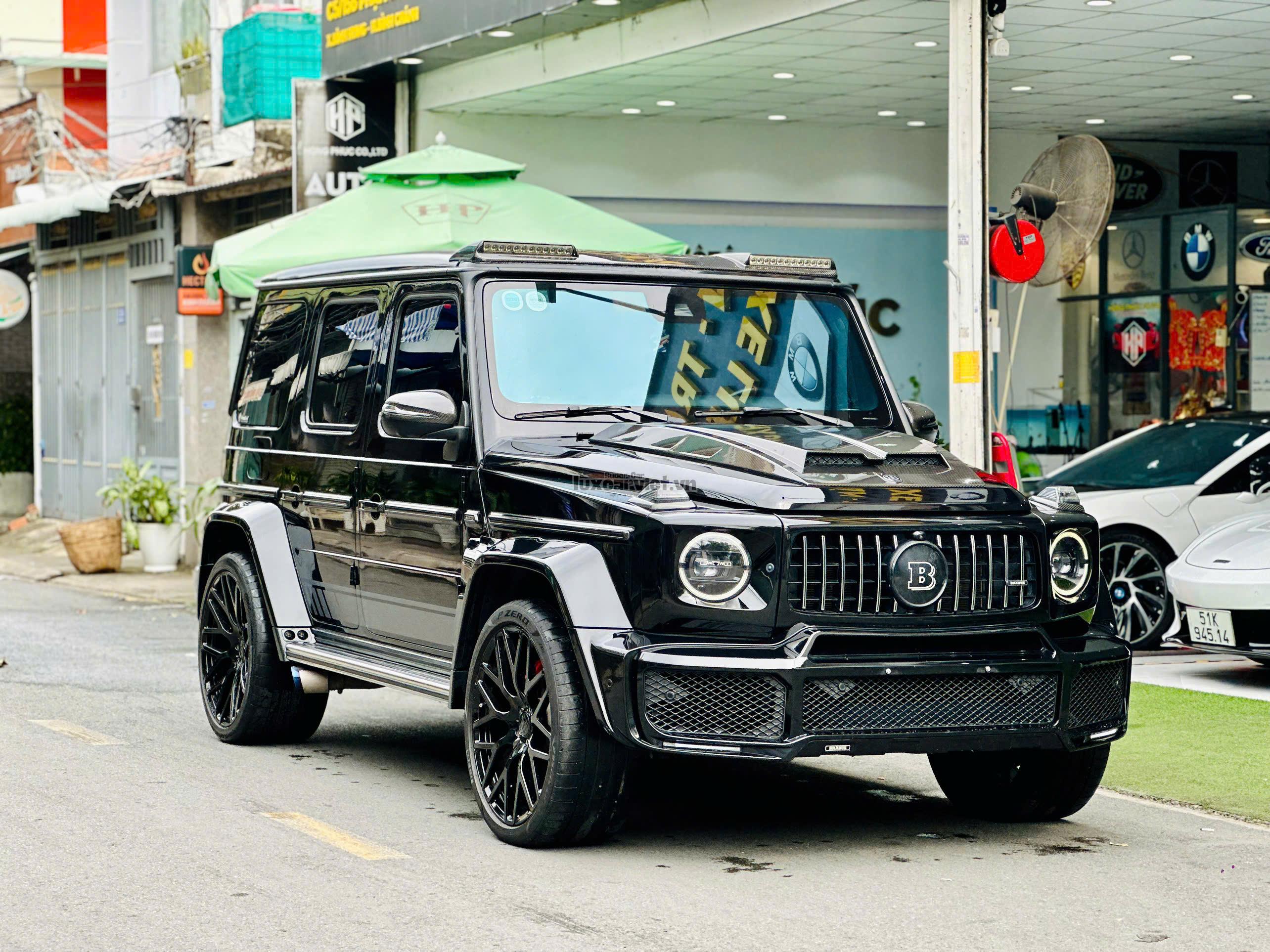 Cho Thuê Xe Mercedes G63 Brabus 5 Chỗ Màu Đen Tại TP.Hồ Chí Minh
