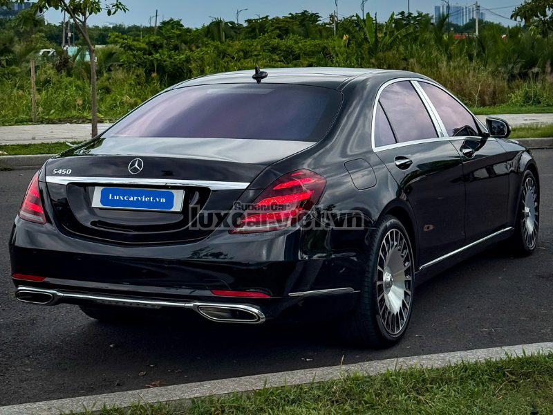 Thuê Xe Mercedes S450 4 Chỗ Có Tài Xế Tại TP.HCM