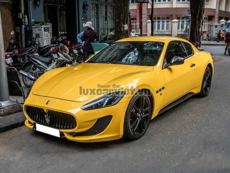 Thuê Siêu Xe Maserati GranTurismo 4 Chỗ Màu Vàng Tại TP.HCM