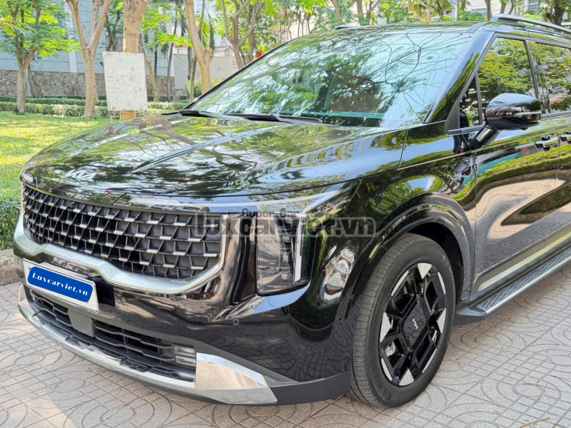 Thuê Xe Carnival Signature 7 Chỗ Có Tài Xế Tại Hồ Chí Minh