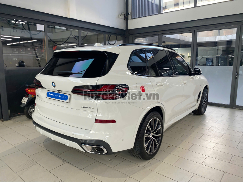 Cho Thuê Xe BMW X5 MSport 5 Chỗ Tự Lái & Có Tài Xế TP.HCM
