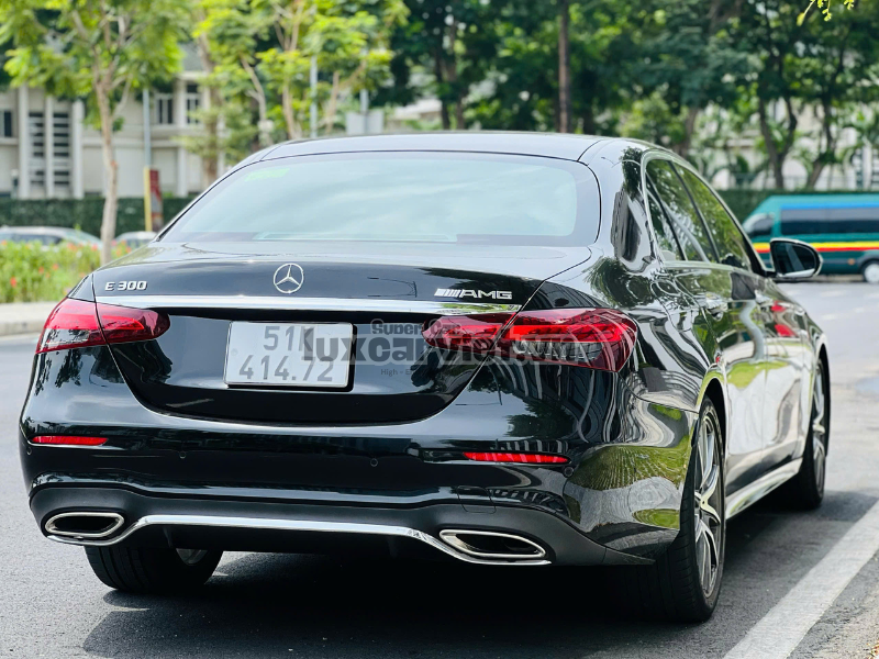 Cho Thuê Xe Mercedes E300 AMG VIP Tại TP.HCM