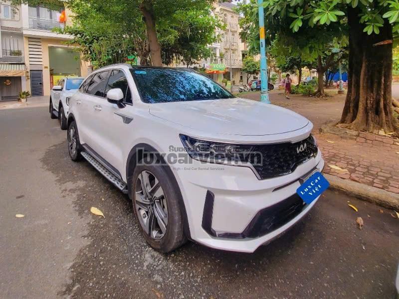 Thuê Xe Kia Sorento 7 Chỗ Có Tài Hoặc Tự Lái Tại TP.HCM