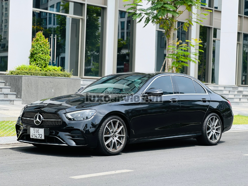 Cho Thuê Xe Mercedes E300 AMG VIP Tại TP.HCM