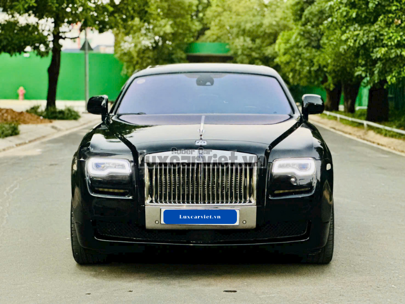 Cho Thuê Rolls-Royce Ghost Màu Đen Tại Hồ Chí Minh