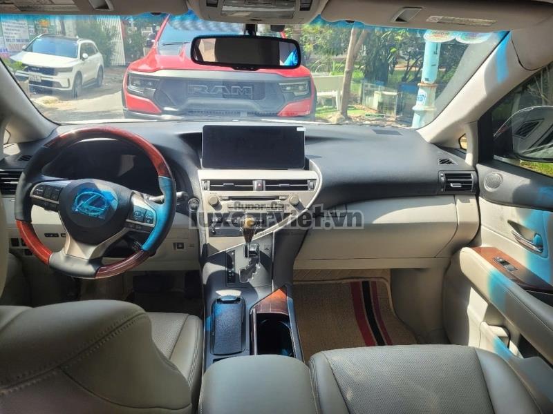 Dịch Vụ Thuê Xe Lexus RX350 Tự Lái Hoặc Có Tài Xế Tại TP.HCM