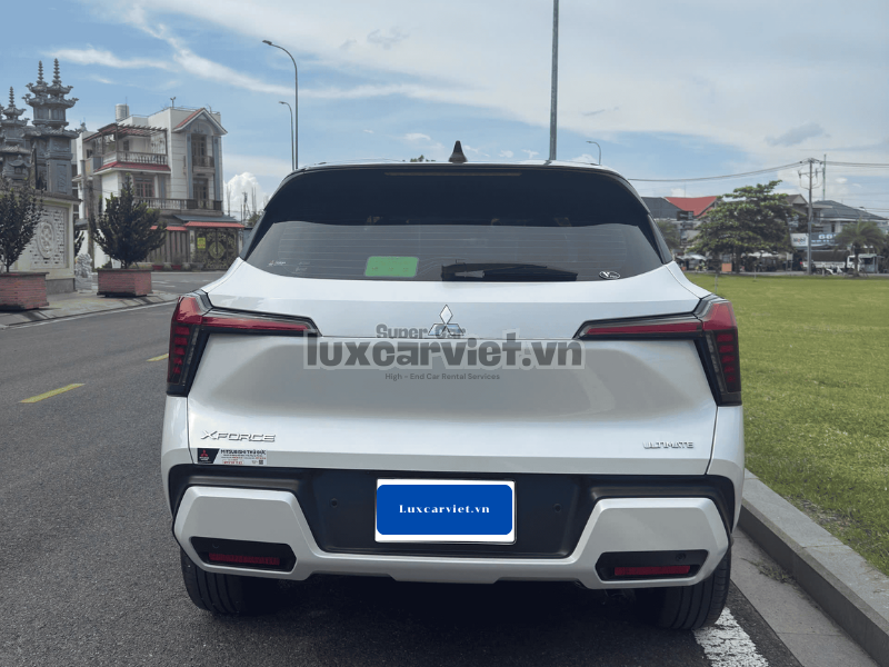 Thuê Xe Tự Lái Mitsubishi Xforce 5 Chỗ Màu Trắng Tại Quy Nhơn