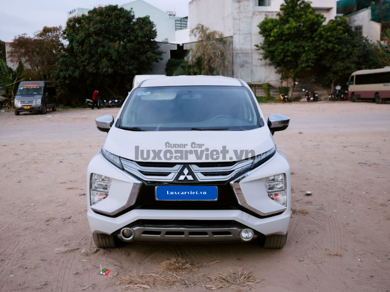 Thuê Xe Tự Lái Mitsubishi Xpander 7 Chỗ Màu Trắng Tại Quy Nhơn