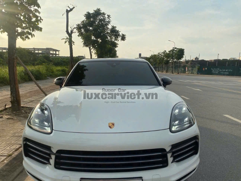 Cho Thuê Siêu Xe Porsche Cayenne 5 Chỗ Tại TP.HCM